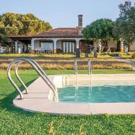 Eco-Lodge En La Reserva Privada Campanarios De Azaba - Proyecto De Conservacion Espeja Eksteriør bilde