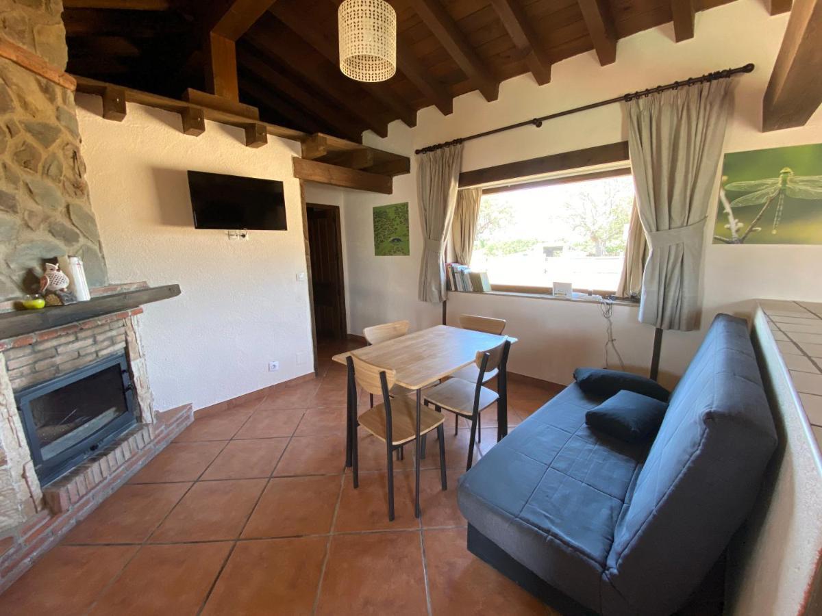 Eco-Lodge En La Reserva Privada Campanarios De Azaba - Proyecto De Conservacion Espeja Eksteriør bilde