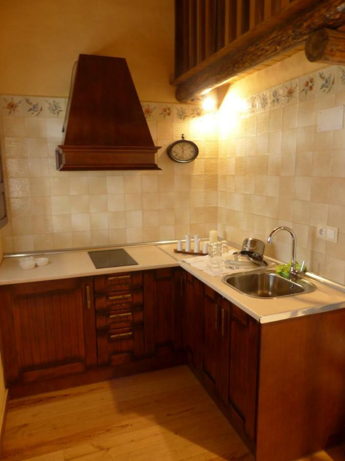 Eco-Lodge En La Reserva Privada Campanarios De Azaba - Proyecto De Conservacion Espeja Eksteriør bilde